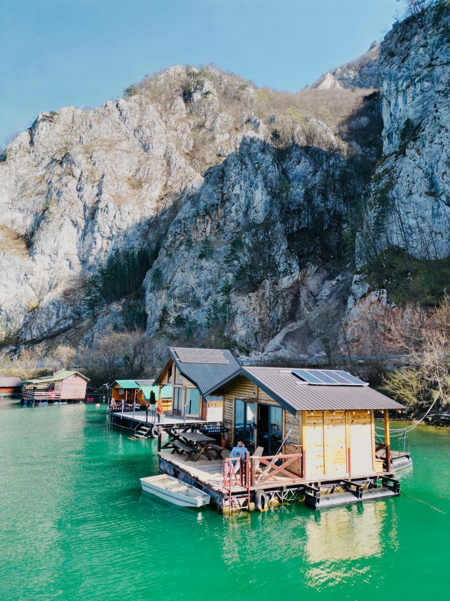 Lake House Perucac Rastiste Exterior photo